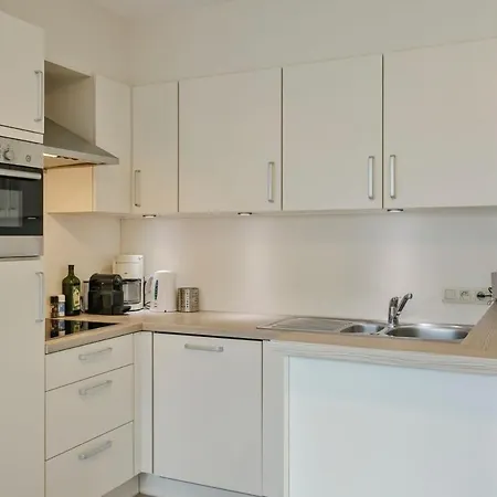 Huswell - Lovely Family 50 Meters From The Sea Apartmán *